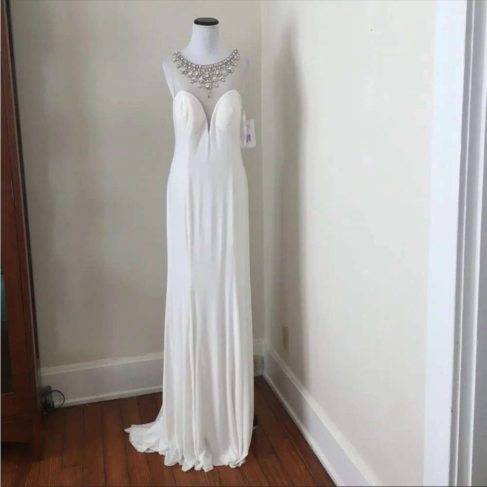NWT DRESS - Picture 1 of 3